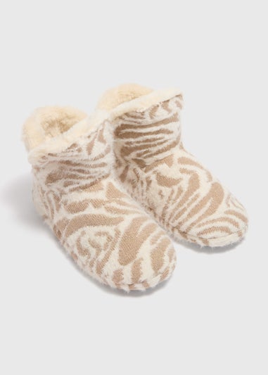 Cream Animal Trend Slipper Boot