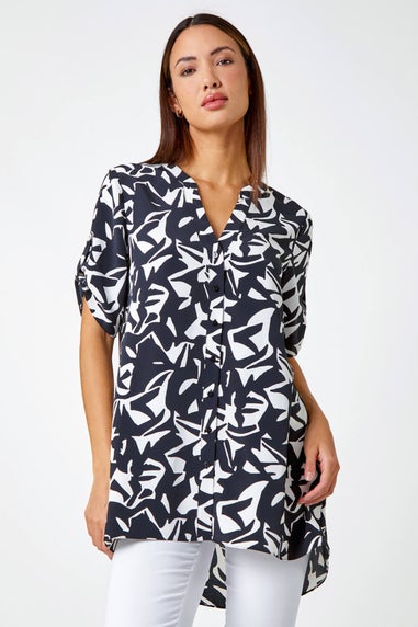 Roman Black Abstract Print Dipped Hem Shirt