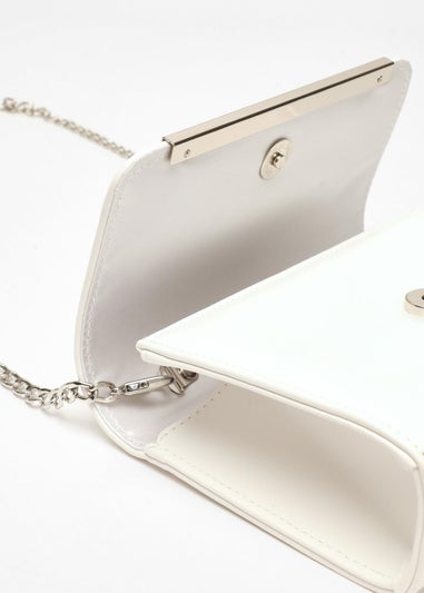 Quiz White Faux Leather Chain Bag