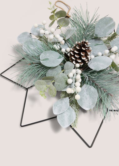 Wondrous Artificial Star Shape Christmas Wreath