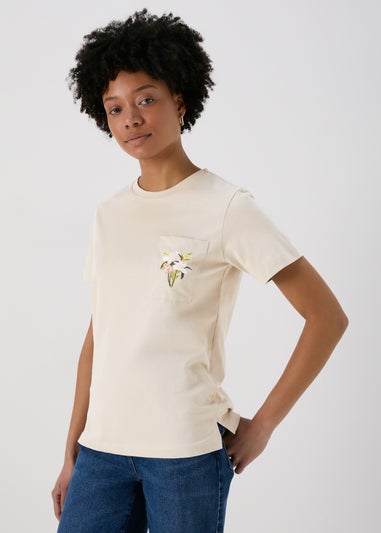 Stone Embroidered Pocket T-Shirt