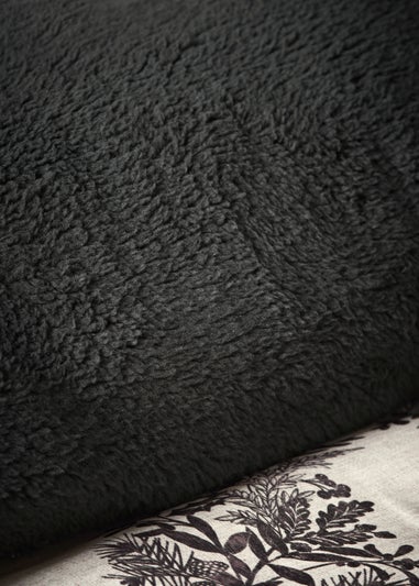 Black Stag Duvet Set