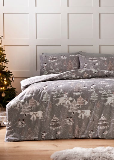 Wondrous Grey Penguin Duvet Set