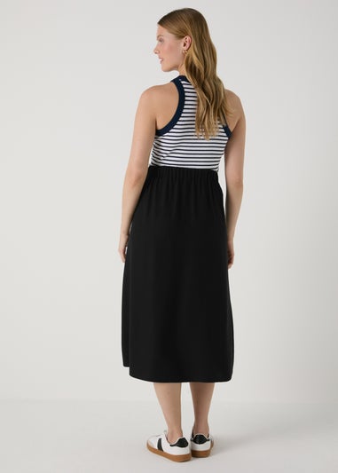 Black Buckle Tie Midi Wrap Skirt