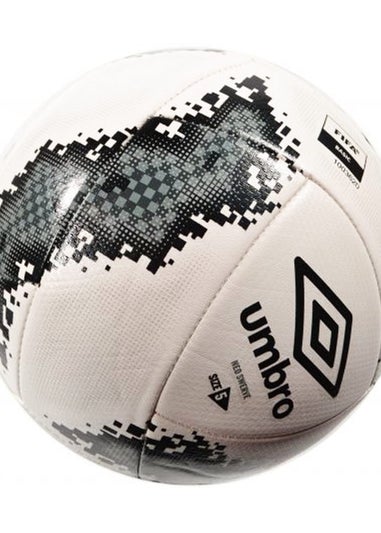Umbro White/Black Neo Swerve Football