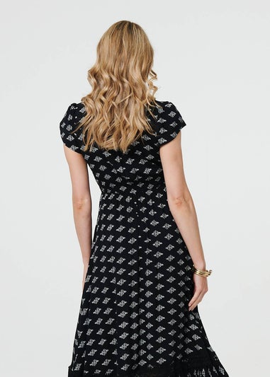 Izabel London Black Printed V-Neck Lace Hem Maxi Dress