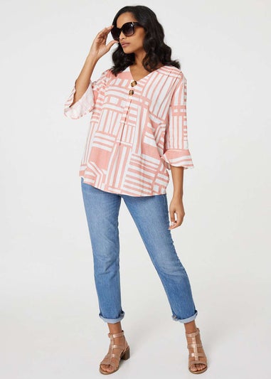 Izabel London Pink Printed 3/4 Flare Sleeve Blouse