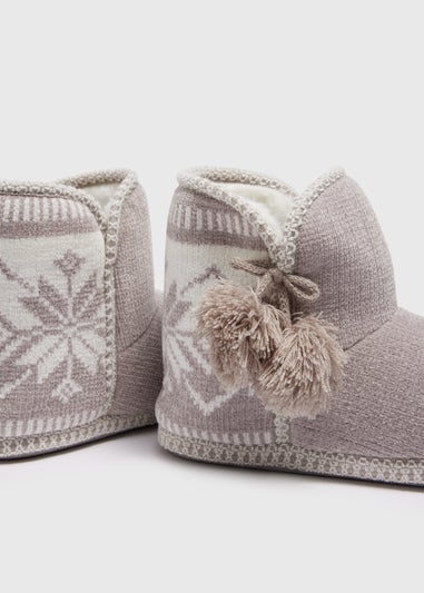 Grey Snowflake Knitted Slipper Boot