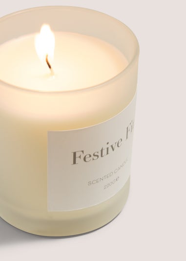 Festive Fur Wond Candle