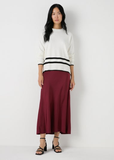 Et Vous Burgundy Satin Midaxi Skirt