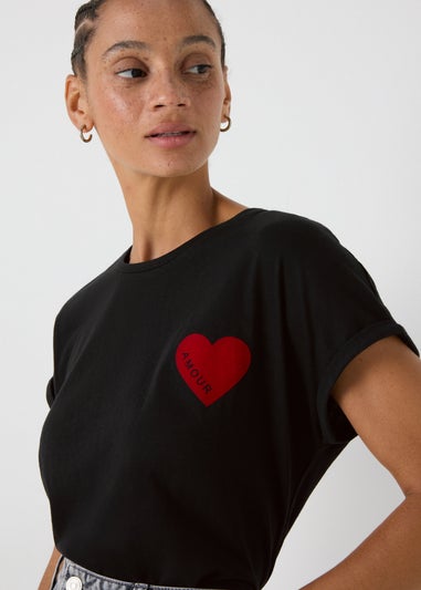 Black Heart Graphic T-Shirt