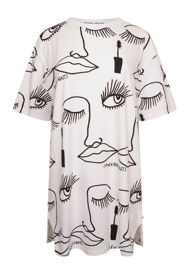 Brand Threads White Bouffants and Broken Hearts T Shirt Dress