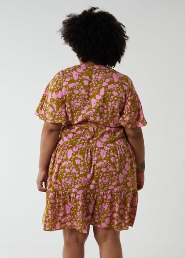 Blue Vanilla Green Curve Wrap Front Tier Hem Angel Sleeve Dress
