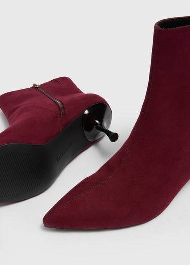 Burgundy Point Low Heel Boots