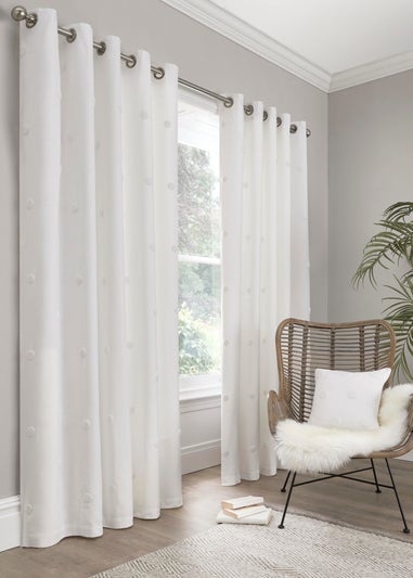 Appletree Boutique Zara White Eyelet Curtains