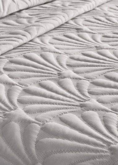 Serene Cavali Pinsonic Silver Duvet Cover Set