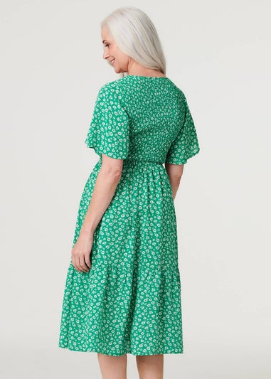 Izabel London Green Ditsy Floral Midi Smock Dress