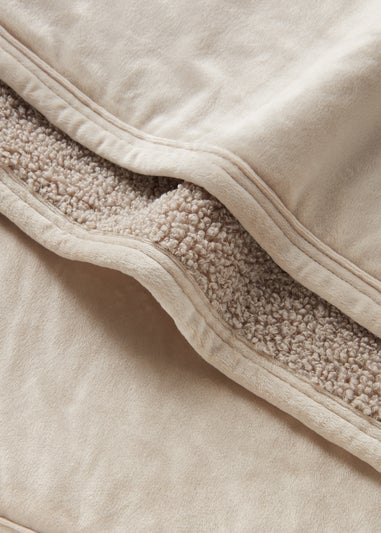 Beige Boucle Bedspread (200cm x 220cm)