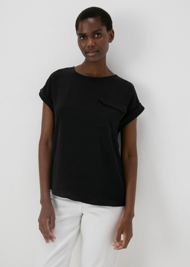 Black Pocket Front T-Shirt