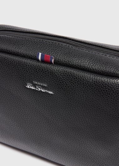 Ben Sherman Black Washbag