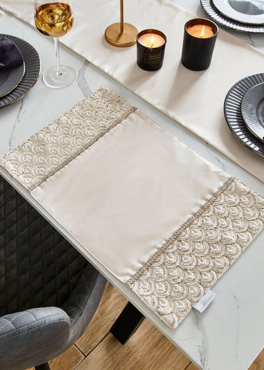 Catherine Lansfield Champagne Deco Sequin Dining Place Mat 4 Pack (30x46 cm)
