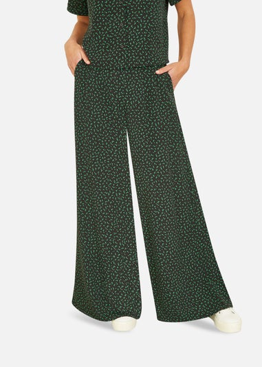 Yumi Black Ditsy Floral Print Relaxed Wide Leg Trousers