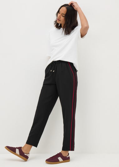 Et Vous Black Side Stripe Tapered Trousers