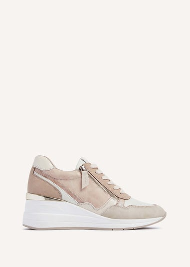 Linzi Aylin Camel Colour Block Wedge Trainer