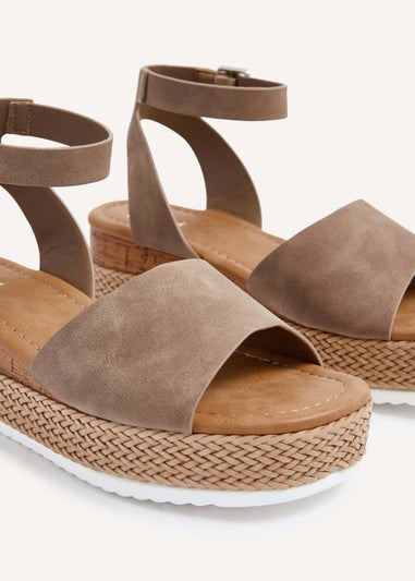 Linzi Shore Wide Fit Taupe Flatform Sandal