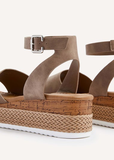 Linzi Shore Wide Fit Taupe Flatform Sandal