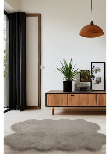 Homemaker Natural Luxury Fur Quad Rug