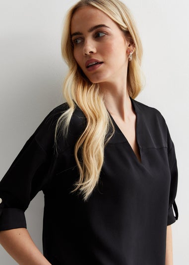 Gini London Black V Neckline Button Up Oversized Top