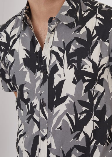 Threadbare Black Jungle Leaf Print Short Sleeve Shirt