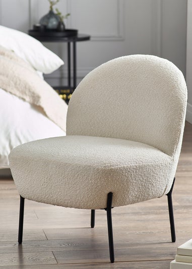 Julian Bowen Ivory Lulu Boucle Accent Chair (77 x 60 x 64cm)