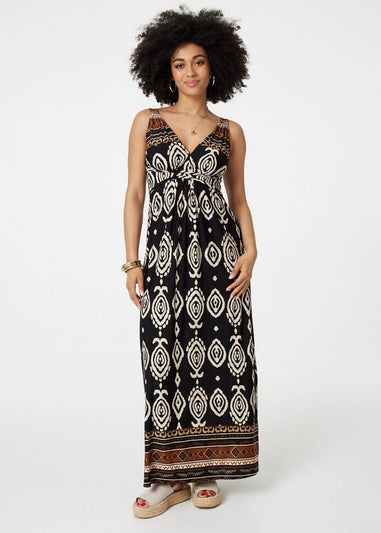 Izabel London Black/White Printed Sleeveless Empire Maxi Dress