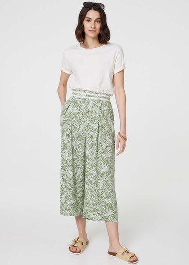 Izabel London Green Leaf Print Pleat-Front Wide Leg Culottes