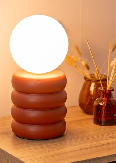 ValueLights Red Rix Rust Ceramic Table Lamp (31.5cm x 14.5cm x 14.5cm)