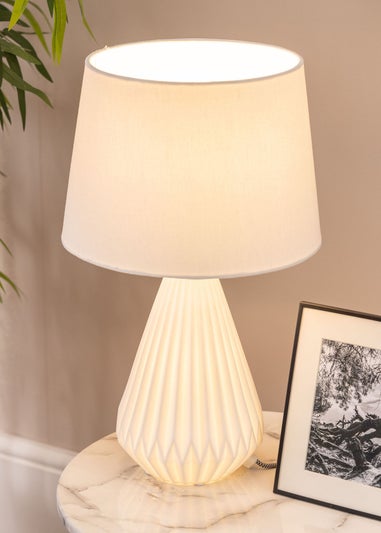 ValueLights Linea White Ceramic Light Up Base Table Lamp (45cm x 27cm x 27cm)