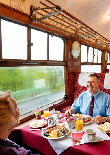 Virgin Experience Days Railway Steam Train with Breakfast for Two