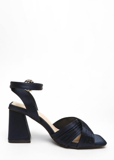 Quiz Navy Wide Fit Satin Pleated Block Heel Sandals