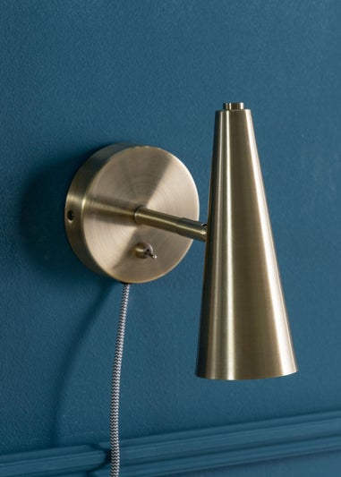 ValueLights Duke Antique Brass Cone Plug In Wall Light (21cm x 10cm x 17cm)