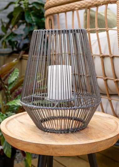 ValueLights Natural Wicker Solar Lantern (30.5cm x 26cm x 26cm)