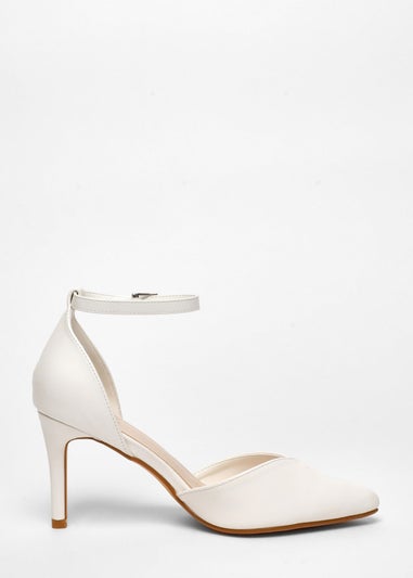 Quiz White Faux Leather Court Heels