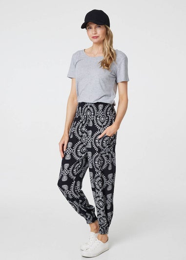 Izabel London Black Printed Smocked Waist Harem Pants