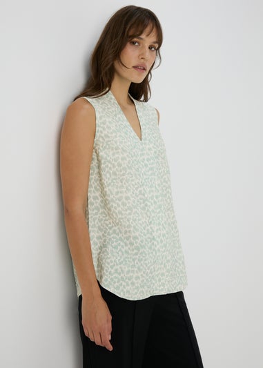 Et Vous Green Animal Print V-Neck Blouse