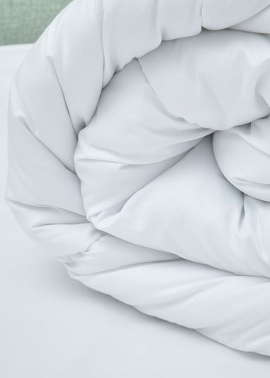 Catherine Lansfield Anti Allergy 10.5 Tog Hollowfibre Duvet