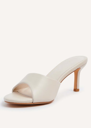 Linzi Tassie Ivory Faux Leather Classic Rounded Mule