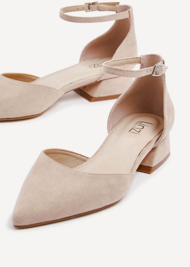 Linzi Dolly Wide Fit Nude Faux Suede Low Block Court Heel