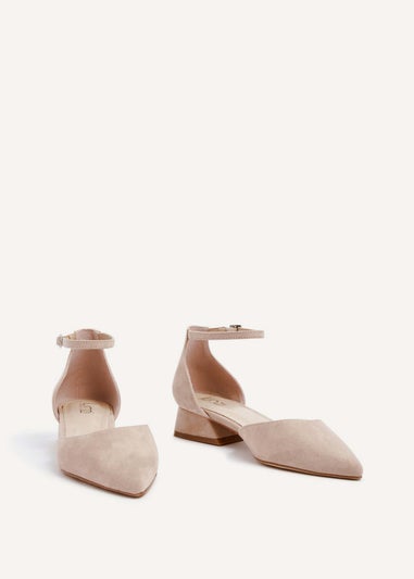 Linzi Dolly Wide Fit Nude Faux Suede Low Block Court Heel