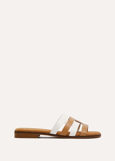 Linzi Eloise White & Nude Faux Leather Interlock Flat Sandals